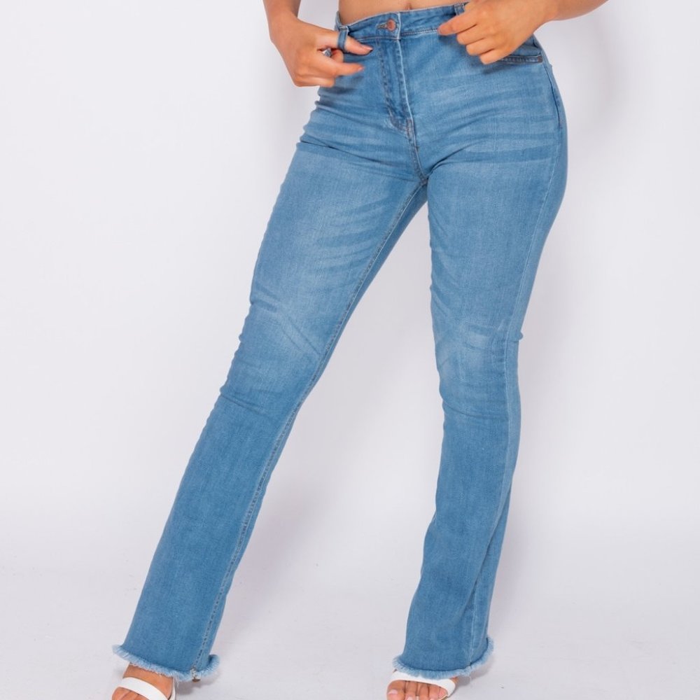 High Waist Frayed Hem Skinny Flare Denim Jeans - Picture 6 of 8
